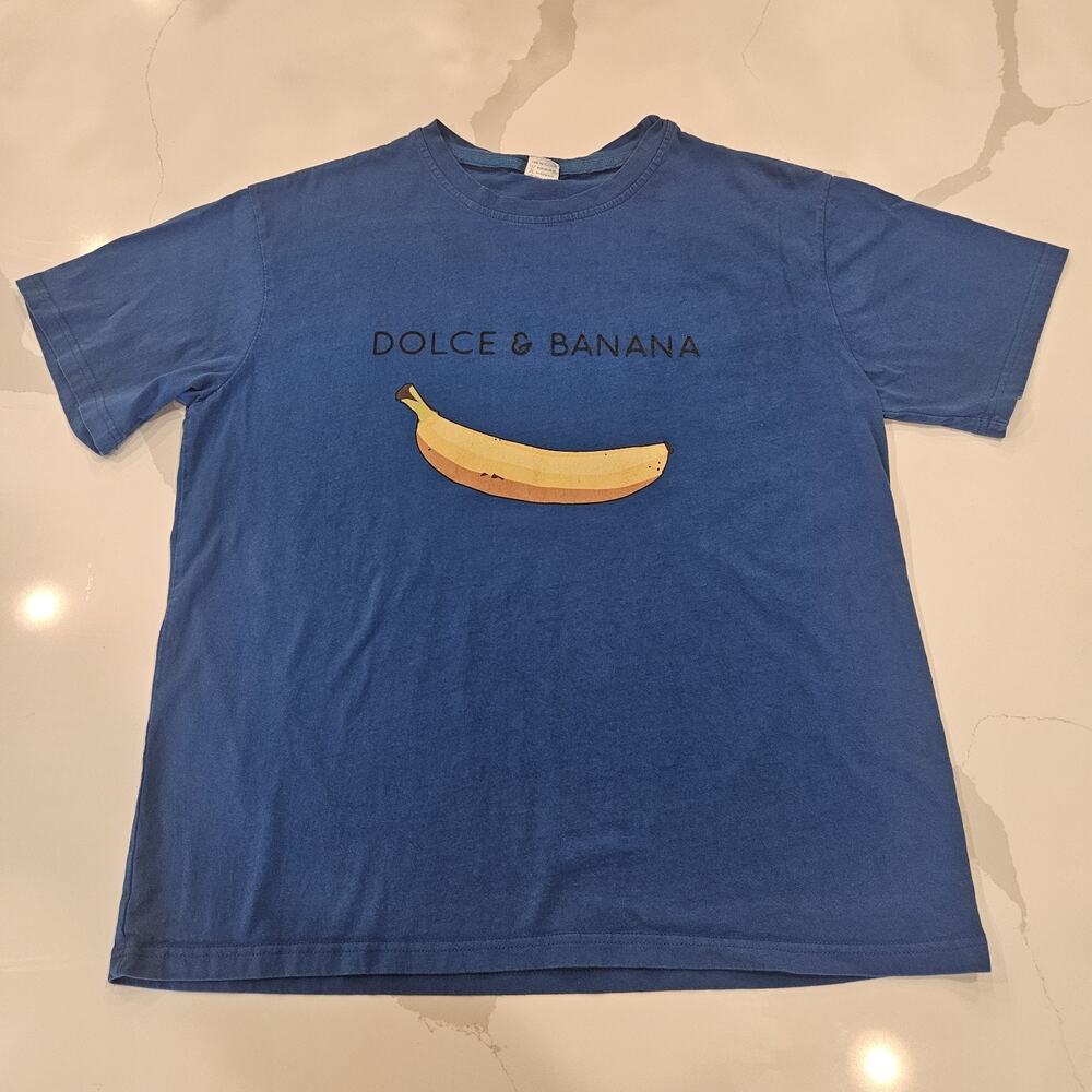 "Dolce & Banana" Parody Graphic Tee Blue Size 2XL (SEE PHOTOS FOR MEASUREMENTS)